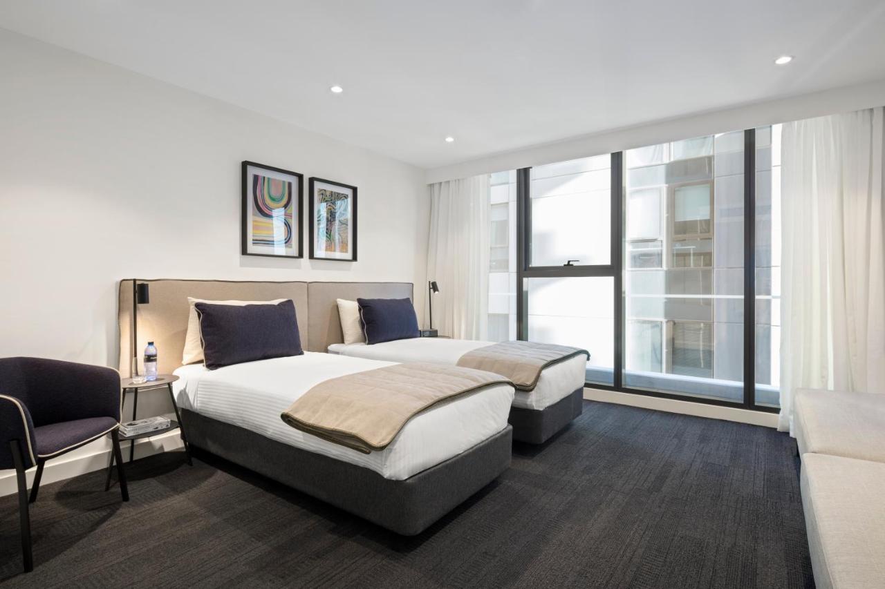 Quest St Kilda Road Aparthotel Melbourne Exteriör bild